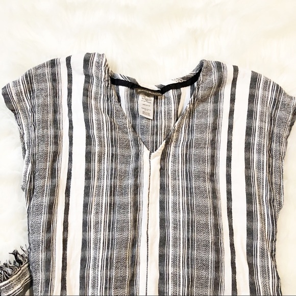 Tommy Bahama black/white striped v-neck dress XS - Picture 4 of 8